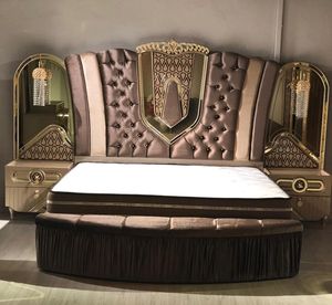 Ensemble de Chambre à Coucher de Luxe Viyana Peint. VENTE AU DÉTAIL NON DISPONIBLE... - Product Image 3