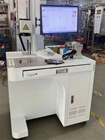 Laser à fibre 20W pour la personnalisation de briquets métalliques et la personnalisation de porte-clés souvenirs pour petites boutiques