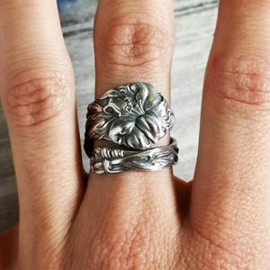 Anello Cocktail Floreale H280 in Argento, Gioiello Unisex Vintage alla Moda, Anello Regalo - Product Image 2