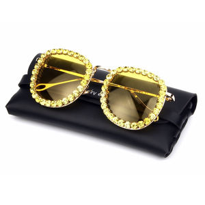 DASIYER <span class=keywords><strong>2022</strong></span> dames <span class=keywords><strong>lunettes</strong></span> de soleil Style européen et américain petit cadre or PC avec 2019 strass <span class=keywords><strong>lunettes</strong></span> nouvelle <span class=keywords><strong>tendance</strong></span> - Product Image 5