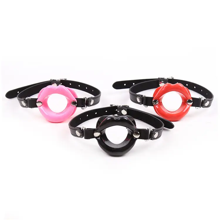 Adulti BDSM restraint Game Lip O Shape Soft Silicone Leather bocca aperta Gag per il sesso orale gioco di ruolo erotico Bondage Toy