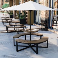 Ensemble table et chaises d'extérieur en composite bois-plastique, table de loisirs pour jardin, parc, cour intégrée, zone panoramique, table ronde commerciale