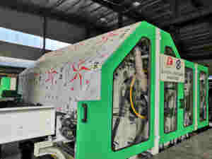 Macchina per la produzione di feltro in tessuto Non tessuto macchina per la produzione di rifiuti in fibra di poliestere e Nylon per la produzione di tessuti Non tessuti - Product Image 3