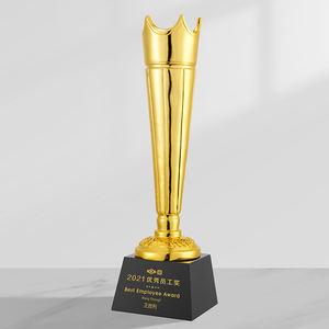 Golden Crown Custom ized Resin Kristall medaille High-End Innovative Comme morative <span class=keywords><strong>Award</strong></span> für herausragende Mitarbeiter Sales <span class=keywords><strong>Trophy</strong></span> - Product Image 3
