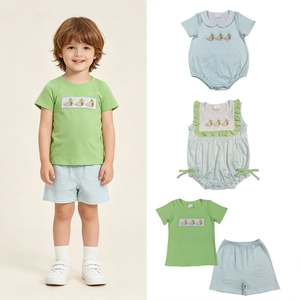 Conjunto de Ropa para Bebés y Niños con Bordado de Patos a Juego para Hermanos, Venta al por Mayor - Product Image 1