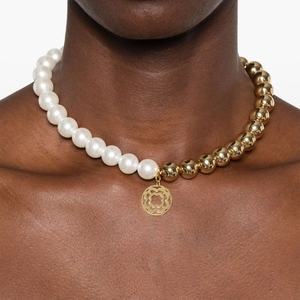 Inspiré En Acier Inoxydable Pendentif Collier Amour Charme Plaqué Or Doux Style Élégant De Fiançailles De Mariage Dainty Bijoux De Mode - Product Image 5