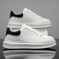 Baskets décontractées respirantes en maille unie pour hommes – Chaussures de sport blanches populaires et tendance pour étudiants