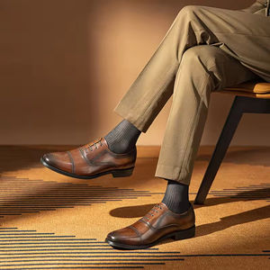Nouvelles Chaussures Oxford de Ville Haut de Gamme pour Hommes en Cuir Véritable, à Bout Rond et Ornées de Découpes - Product Image 4