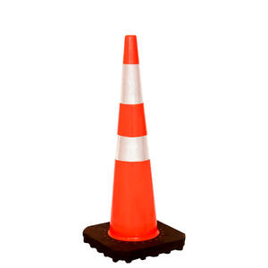 Özelleştirilebilir Yüksek Görünürlüklü 28 inç 50cm PVC Yansıtıcı Trafik Konileri - Product Image 5