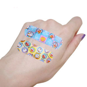 أنماط مختلفة من ضمادات الكرتون للأطفال بالجملة شريط ملون مرن لاصق ضمادات لطيفة مقاومة للماء - Product Image 4