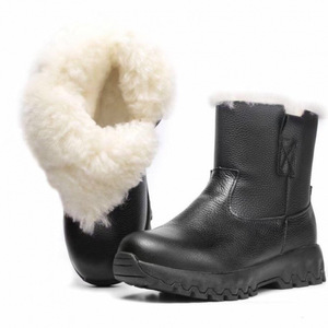Botas de Nieve para Hombre, de Cuero Negro, Forradas de Piel de Oveja, Antideslizantes, Impermeables, para Invierno, con Tacón Bajo - Product Image 1