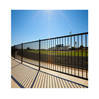 Fábrica al por mayor valla plana valla de acero superior ornamental negro galvanizado 6X8 paneles de acero de valla de seguridad