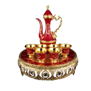 Vassoio in metallo in ottone di ispirazione Vintage con <span class=keywords><strong>dettagli</strong></span> floreali in rilievo con manici un'aggiunta bella e funzionale a qualsiasi casa - Product Image 5