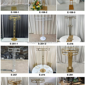 LEDA Prix d'usine en gros, support à fleurs en métal brillant doré de forme carrée, centre de table pour la décoration de mariages et d'événements - Product Image 5