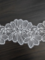 Dentelle en polyester brodée motif magnolia, largeur 8 cm, non élastique, en maille transparente, dentelle florale pour robe de mariée et accessoires vestimentaires de mariée