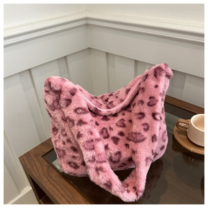 Bolsos Retro con estampado de <span class=keywords><strong>leopardo</strong></span> para mujer, bolsos de hombro de felpa suave, bolso de viaje de gran capacidad para mujer, bolsos mullidos cálidos para invierno - Product Image 5