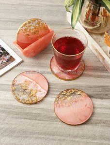 Nouveau design attrayant 2025 sous-verre rond en résine époxy avec ensemble de support sous-verre en résine avec ombre dorée à un prix abordable - Product Image 5