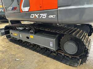 Miniexcavadora Usada Doosan DX75/DX75-9C/DX75LC-9C, 7 Toneladas de Peso Operativo, Motor New Holland, Bomba Kawasaki, Sistema Hidráulico de Engranajes - Product Image 6