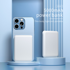 Cargador Portátil de 4000/5000 mAh con Luz LED y Dos Puertos USB - Product Image 2