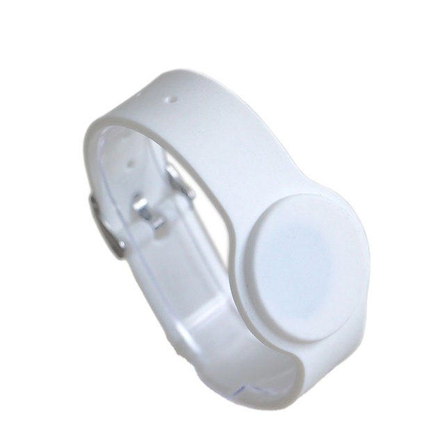 13.56mhz Bulk Custom RFID NFC Ntag(R) 213/215/216 Business Card High Quality Waterproof Wristband ZF CARD