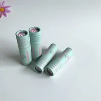 Tube en papier biodégradable personnalisé pour baume à lèvres/gloss à lèvres, vente chaude