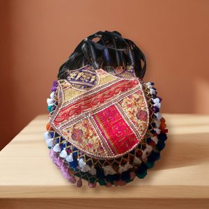 Sacs à main décontractés tendance en cuir véritable imperméable, pliables et légers pour femmes, avec motifs culturels indiens, respectueux de l'environnement - Product Image 6