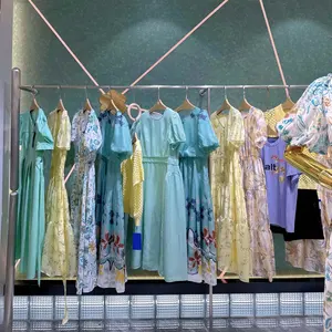 2023 nuevo vestido versátil suelto de longitud media para mujer ropa de segunda mano reductora de edad