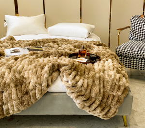 Coperta a doppio strato in <span class=keywords><strong>velluto</strong></span> corallo con bolle <span class=keywords><strong>di</strong></span> pelliccia <span class=keywords><strong>di</strong></span> <span class=keywords><strong>coniglio</strong></span>, ispessita, per primavera e autunno - Product Image 2