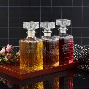 Cadeau élégant pour hommes Ensemble de carafe à whisky en verre élégant avec bouchon en verre pour les amateurs de whisky - Product Image 6