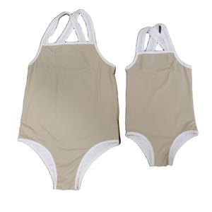 <span class=keywords><strong>Combinaison</strong></span> d'été personnalisée solide pour bébés sans manches avec large sangle et ourlet <span class=keywords><strong>maillot</strong></span> <span class=keywords><strong>de</strong></span> <span class=keywords><strong>bain</strong></span> <span class=keywords><strong>maillot</strong></span> <span class=keywords><strong>de</strong></span> <span class=keywords><strong>bain</strong></span> en tissu pour bébé - Product Image 6