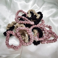Populaire 1cm Mini élastique Satin tissu cheveux chouchous remise petits bandeaux noirs vente dans le monde Europe