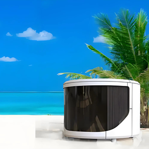 Capsule House en bord de mer avec vue sur l'océan et douches extérieures, une évasion de rêve pour les amoureux de la plage - Product Image 1