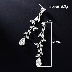 Eleganti Orecchini Pendenti con Zirconi a Goccia d'Acqua, Orecchini Lunghi a Foglia in Stile Coreano per Donne - Product Image 2