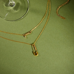 <span class=keywords><strong>Collier</strong></span> à pendentif en acier inoxydable plaqué or PVD 18 carats avec <span class=keywords><strong>strass</strong></span> blancs classiques, chaîne en O, <span class=keywords><strong>collier</strong></span> à double couche pour femme - Product Image 3