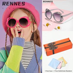 2025 pare-soleil extérieur pour enfants Y2K de haute qualité nouveau cadre rond UV400 avec fleurs creuses en matériau PC - Product Image 2