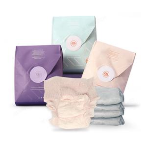 Pannoloni per Adulti Henrich Stampati, Massima Assorbenza, Salviette Premium Ipoallergeniche per Uomini nel Mercato Russo - Product Image 1