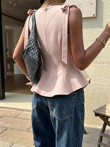 Camiseta sin mangas para mujer con lazo, ajuste en la cintura y borde con volantes, nueva colección Verano 2026, al por mayor - Product Image 4