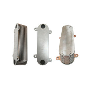 อะไหล่เครื่องยนต์ Weichai P12 รุ่น 61230010050 ชุดระบายความร้อนน้ำมันหล่อลื่น แกนกลางชุดระบายความร้อนน้ำมันสำหรับเครื่องยนต์ - Product Image 5