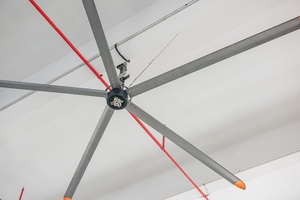 VFans Ventilatore Industriale HVLS da 3.6m, 4.2m, 5m con Motore a Magneti Permanenti ad Alta Efficienza per Magazzini - Product Image 6