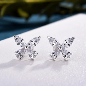 Orecchini a Perno Mini Marquise a Goccia per Donne, Accessorio Semplice per Uso Quotidiano, Gioiello di Moda - Product Image 6