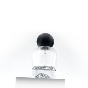 Diseño único de fondo <span class=keywords><strong>volcánico</strong></span> Vidrio grueso 30ml 50ml Botella de perfume vacía con tapa de bola de mármol - Product Image 3