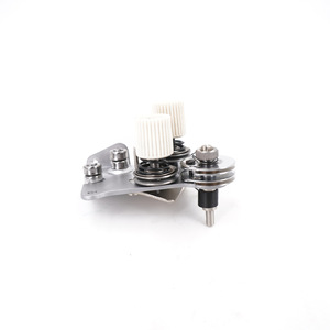 Conjunto de Abrazadera de Hilo de Doble Aguja 842 845 8420 8450 para Piezas de Repuesto de Equipos de Costura - Product Image 2