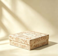 Boîte cadeau rigide de luxe à imprimé floral vintage avec fermeture magnétique, en matériaux recyclés, couvercle et base en papier, pour foulard et anniversaire