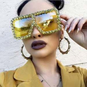 Lunettes de soleil carrées surdimensionnées en cristal de marque de mode 2020, grandes lunettes de soleil à strass, lunettes de soleil pour femmes, lunettes de soleil en diamant - Product Image 2