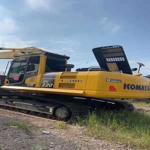 เครื่องขุด PC220 Komatsu 2023ทรงพลังมือสองจากญี่ปุ่น - Product Image 4