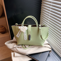 Sacs à main pour femmes aux designs tendance, sacs fourre-tout de grande capacité pour jeunes femmes