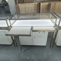 Comptoir de présentation de bijoux en gros avec dessus en verre trempé, éclairage LED, armoire en bois, vitrine pour bagues et colliers, ensemble de vente au détail