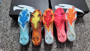 Chaussures <span class=keywords><strong>de</strong></span> Football <span class=keywords><strong>Homme</strong></span> Haute Qualité, Crampons Montants pour Garçon, Chaussures <span class=keywords><strong>de</strong></span> Sport d'Entraînement, Bottes <span class=keywords><strong>de</strong></span> Football - Product Image 6