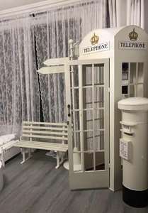 2023 venta al por mayor estilo británico Rosa Londres cabina telefónica ornamento arte popular <span class=keywords><strong>resina</strong></span> Interior <span class=keywords><strong>Exterior</strong></span> decoración recuerdo - Product Image 5