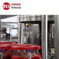Ligne de production automatique de bouteilles en verre en plastique liquide de toutes sortes Machine d'étiquetage OPP adhésive thermofusible